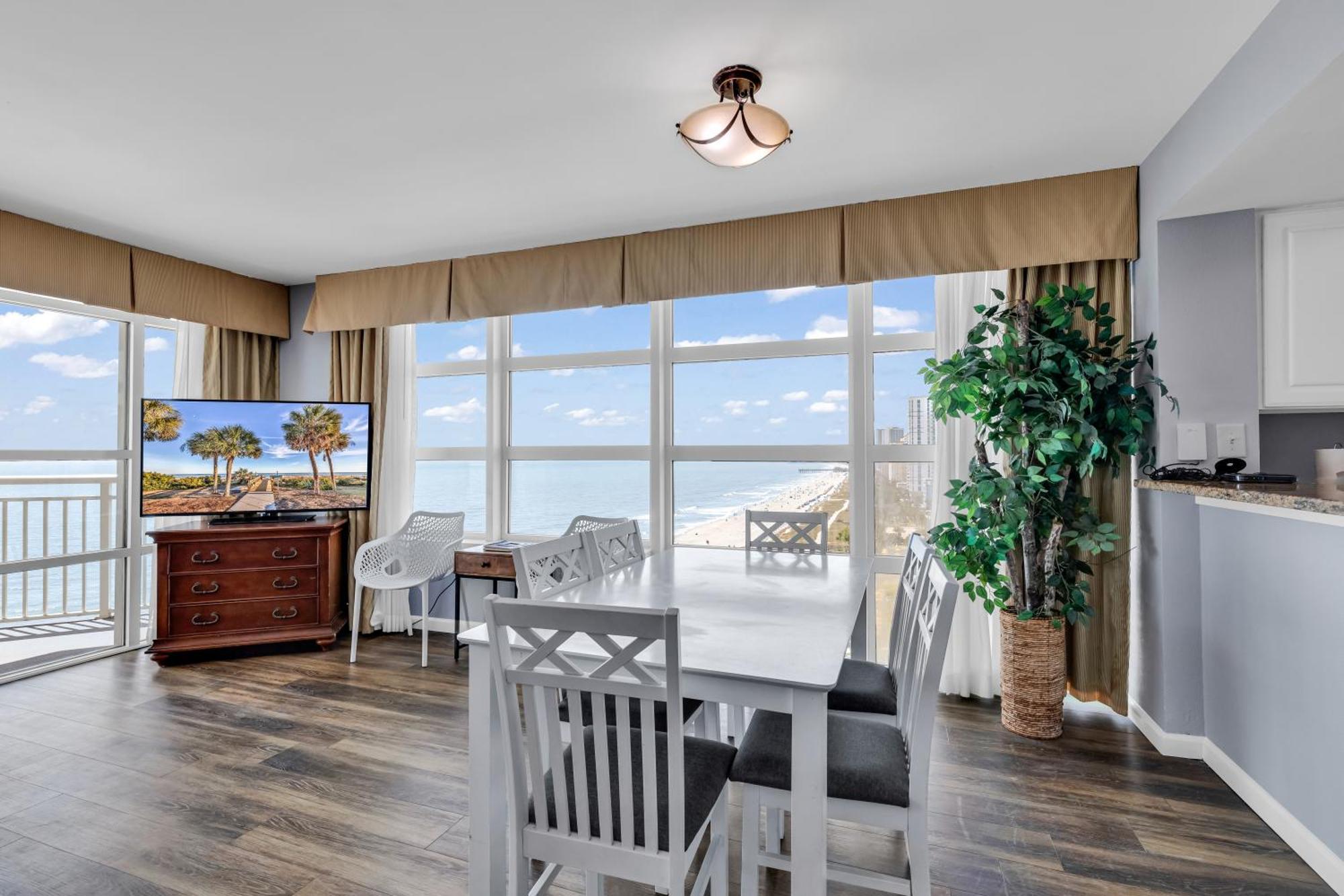 Stunning Condo With Wall-To-Wall Windows Overlooking Ocean Myrtle Beach Eksteriør billede
